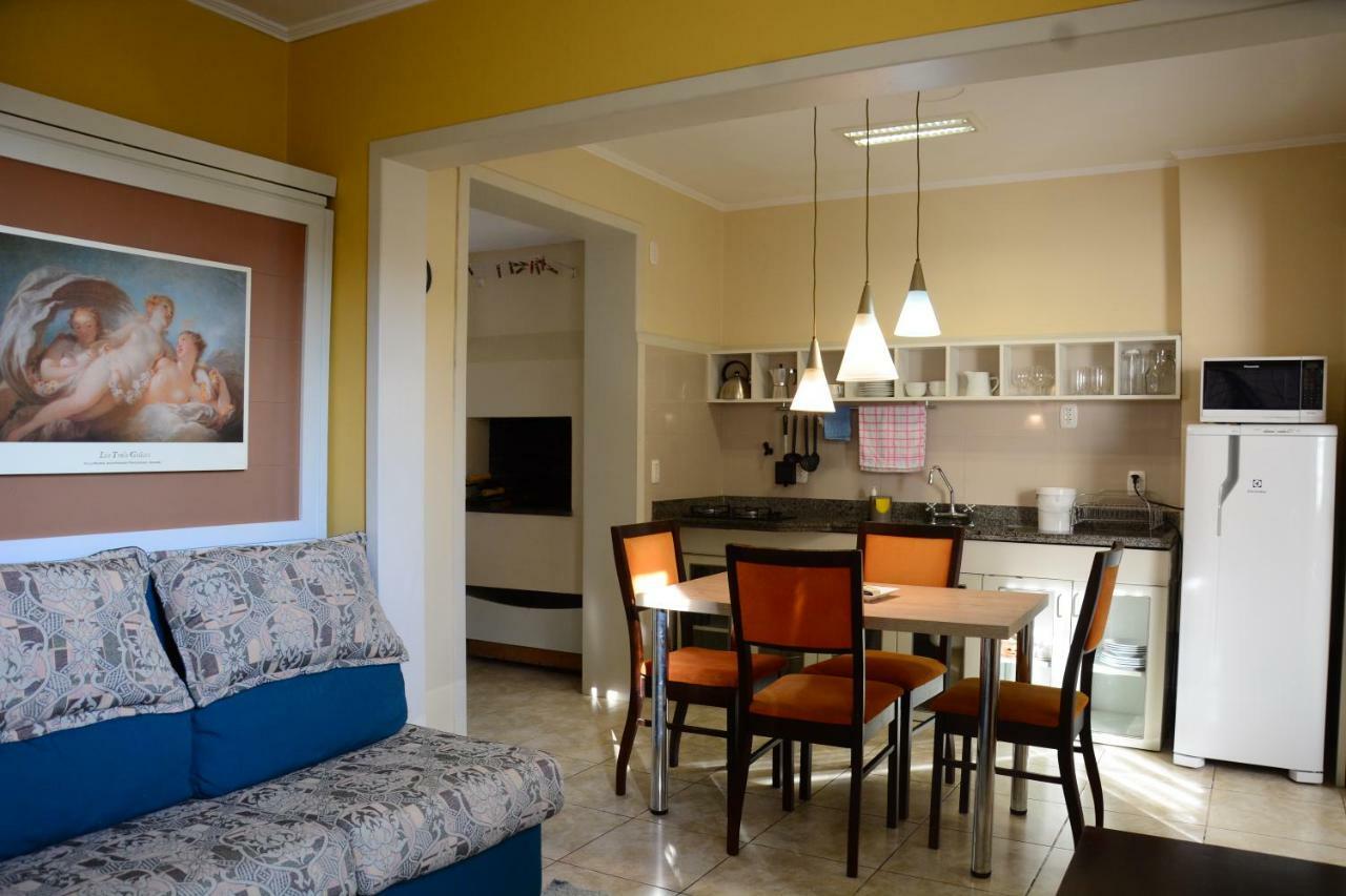 Apartamento Kami Porto Alegre Luaran gambar